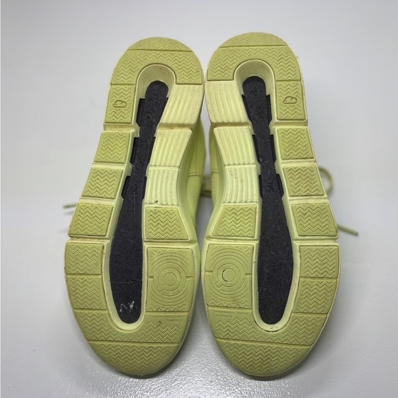 On Running Women's THE ROGER Clubhouse Shoes Hay size 8 - Picture 7 of 8